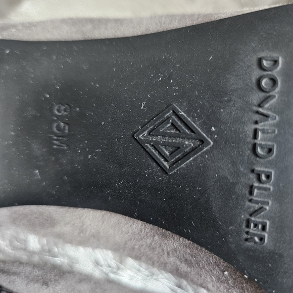 Barely worn Donald Pliner grey two tone with buckle/alligator style chunky heel - Picture 12 of 16